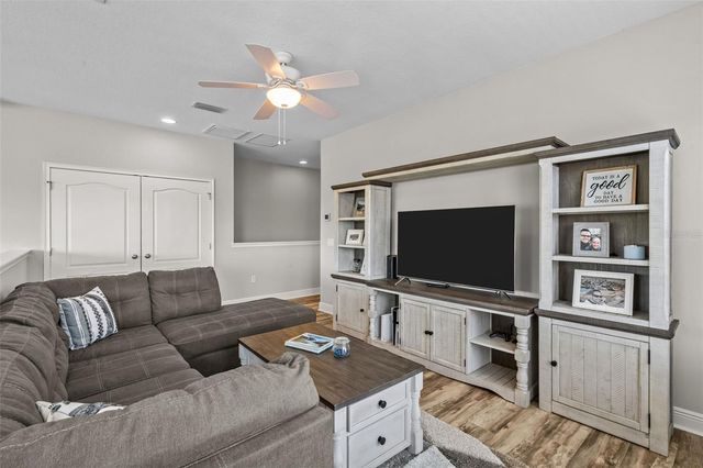 14722 CARAVAN AVENUE, Odessa, FL 33556