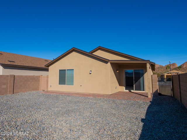 3525 W Drummund Road, Tucson, AZ 85746