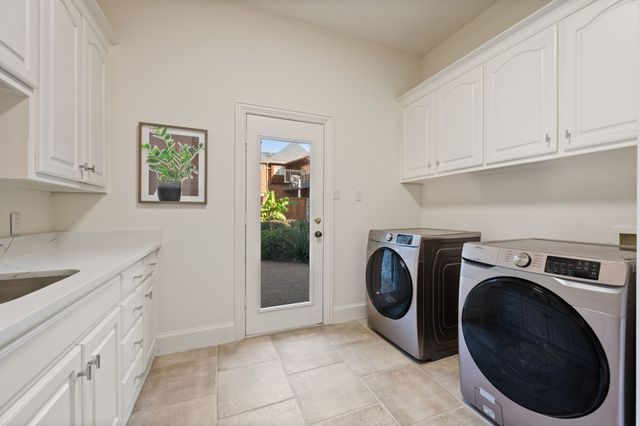 5613 Versailles Court, Colleyville, TX 76034