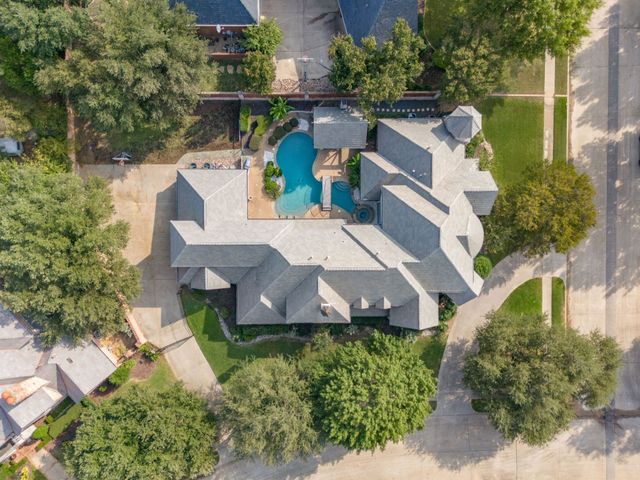 5613 Versailles Court, Colleyville, TX 76034