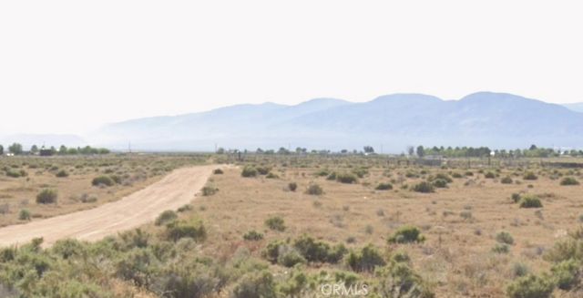 7635 Karen Avenue, California City, CA 93635