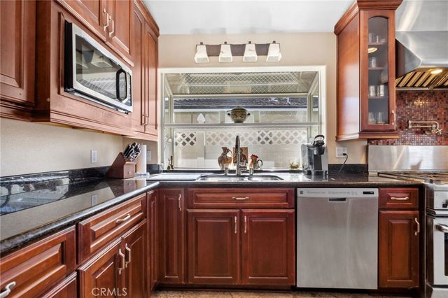 419 Calle Pueblo, San Clemente, CA 92672