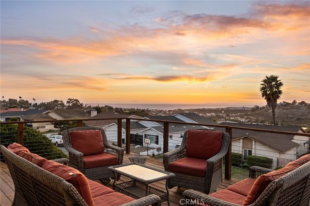 419 Calle Pueblo, San Clemente, CA 92672