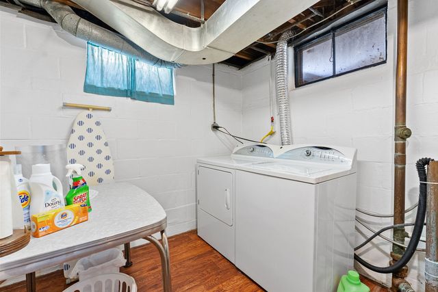 1323 14th Street, Bettendorf, IA 52722