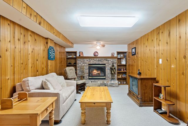 1323 14th Street, Bettendorf, IA 52722