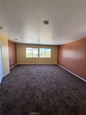15082 Zircon, Victorville, CA 92394