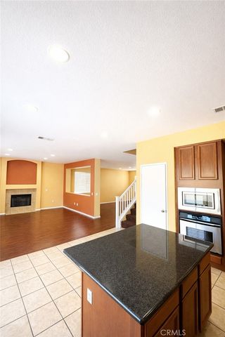 15082 Zircon, Victorville, CA 92394