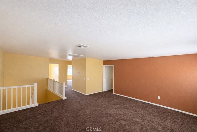 15082 Zircon, Victorville, CA 92394