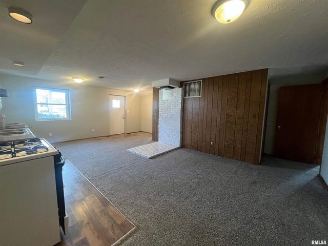 314 E 8TH Street, Metropolis, IL 62960