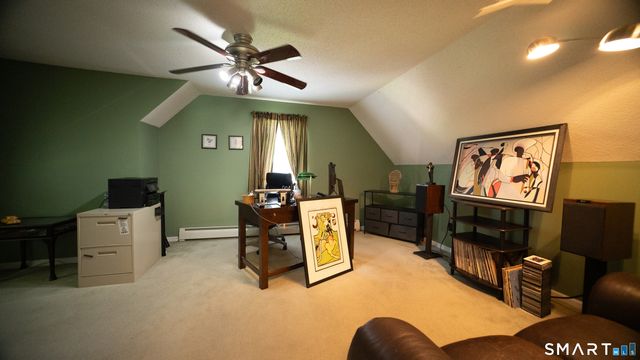 18 Kendall Circle, Waterbury, CT 06708
