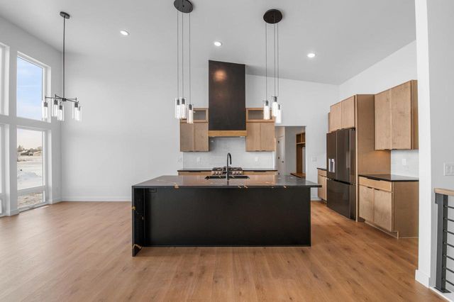 308 KERRIGAN DRIVE, Wrightstown, WI 54180