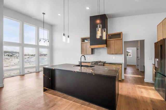 308 KERRIGAN DRIVE, Wrightstown, WI 54180