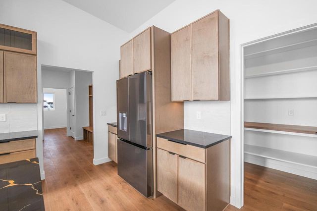 308 KERRIGAN DRIVE, Wrightstown, WI 54180