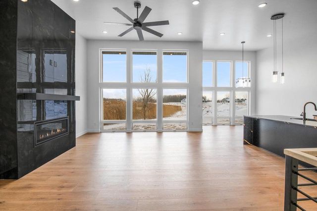 308 KERRIGAN DRIVE, Wrightstown, WI 54180