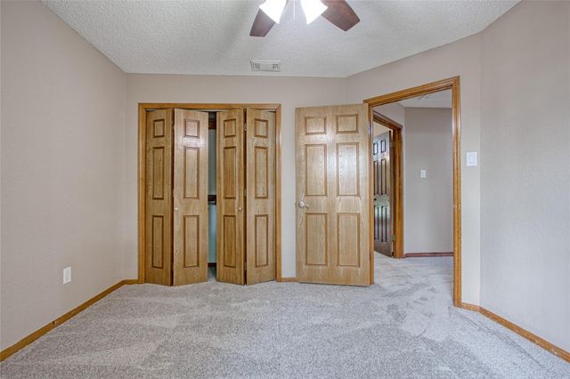 339 Freeman Boulevard, West Columbia, TX 77486