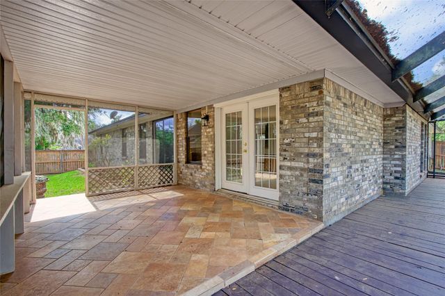 339 Freeman Boulevard, West Columbia, TX 77486
