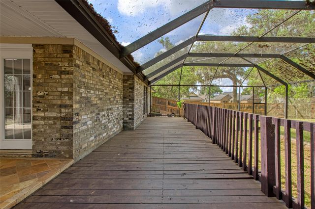 339 Freeman Boulevard, West Columbia, TX 77486