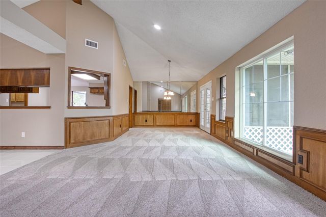 339 Freeman Boulevard, West Columbia, TX 77486
