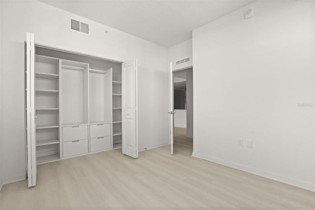 5563 MILLENIA PARK BOULEVARD 401, Orlando, FL 32839