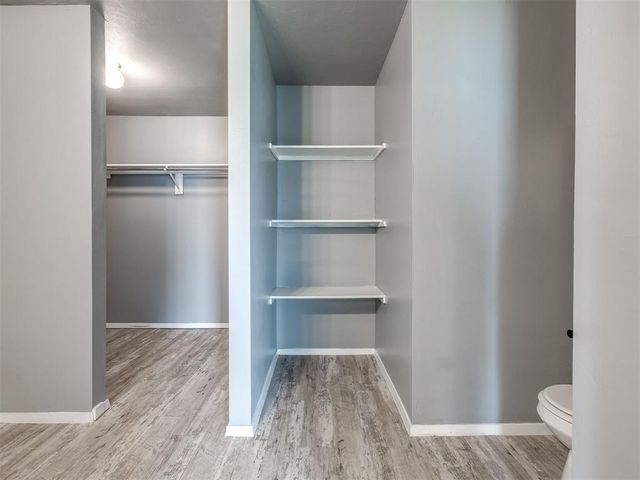 7617 Leichter Avenue, Oklahoma City, OK 73132