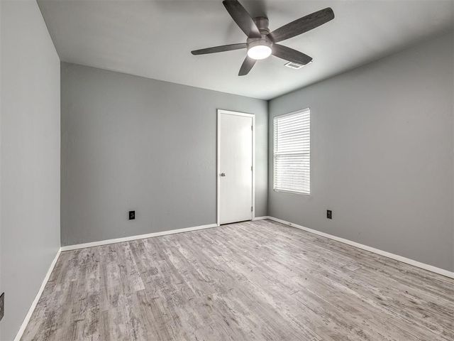 7617 Leichter Avenue, Oklahoma City, OK 73132