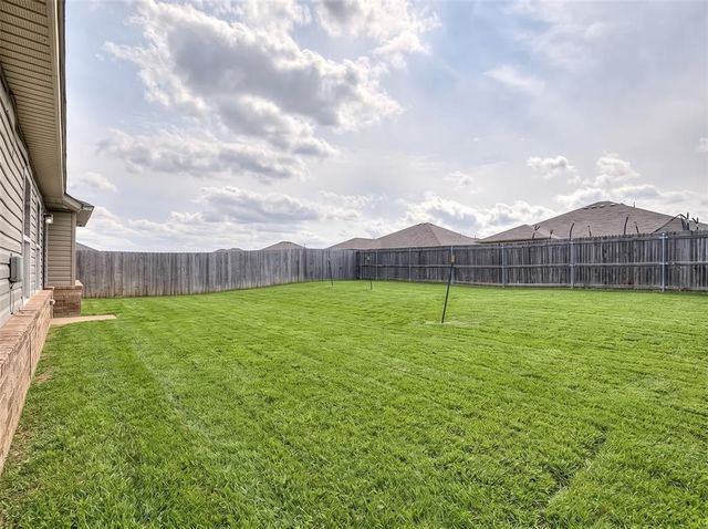 7617 Leichter Avenue, Oklahoma City, OK 73132