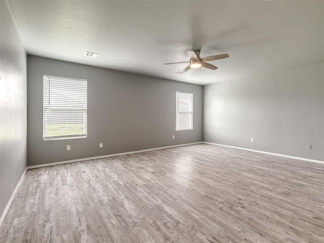 7617 Leichter Avenue, Oklahoma City, OK 73132