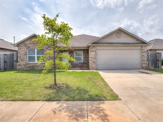 7617 Leichter Avenue, Oklahoma City, OK 73132