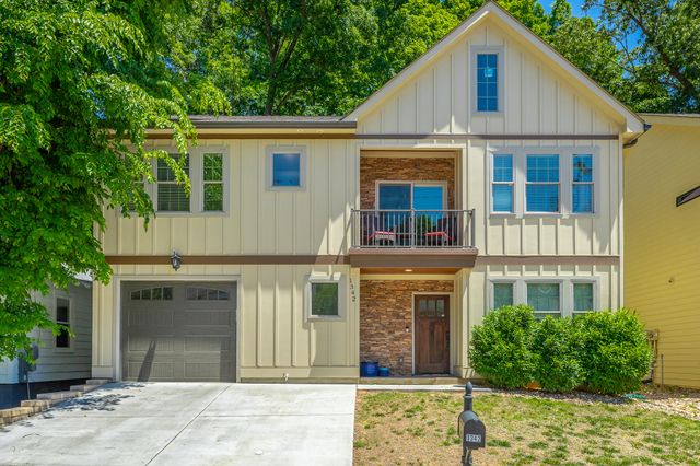 1342 Hixson Pike, Chattanooga, TN 37405