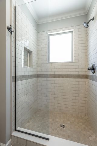 1342 Hixson Pike, Chattanooga, TN 37405