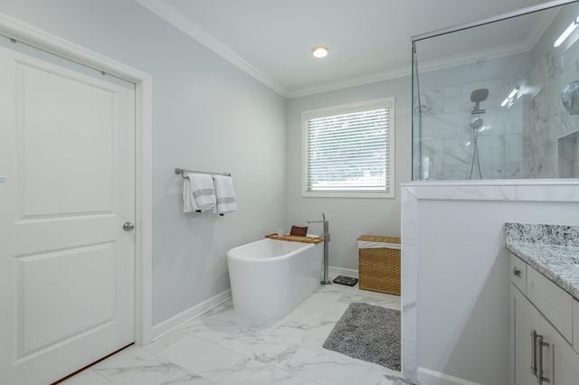1342 Hixson Pike, Chattanooga, TN 37405