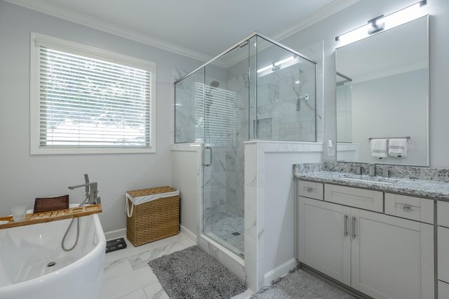 1342 Hixson Pike, Chattanooga, TN 37405