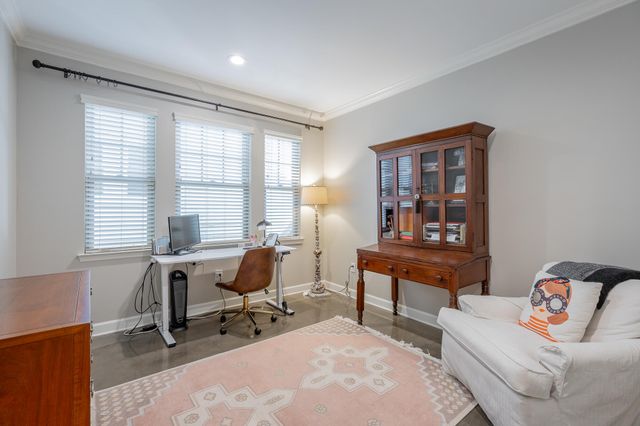 1342 Hixson Pike, Chattanooga, TN 37405
