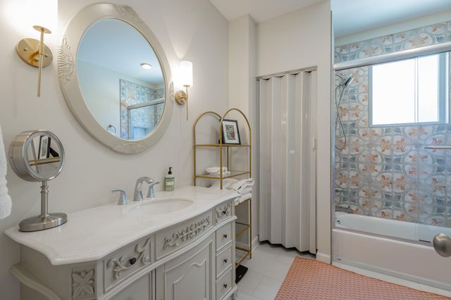 1342 Hixson Pike, Chattanooga, TN 37405