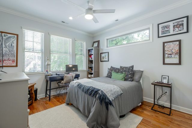 1342 Hixson Pike, Chattanooga, TN 37405