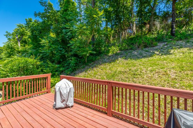 1342 Hixson Pike, Chattanooga, TN 37405