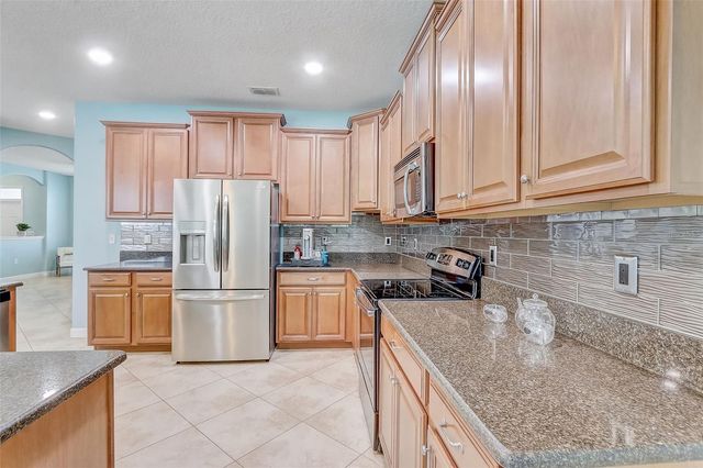 2888 SANDY CAY, Clermont, FL 34711