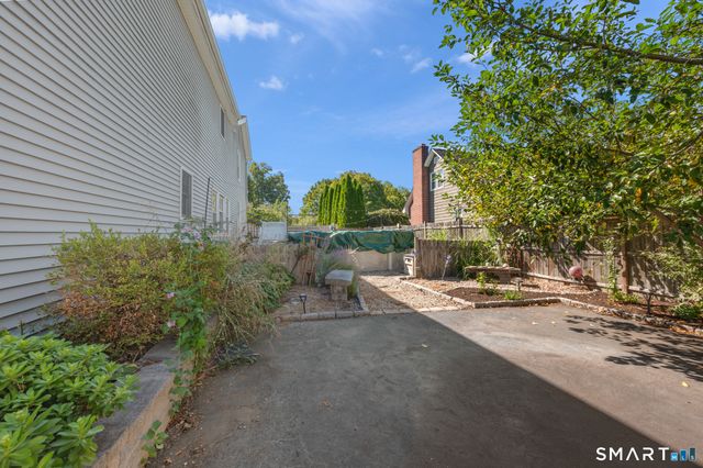 271 Meriden Avenue, Southington, CT 06489