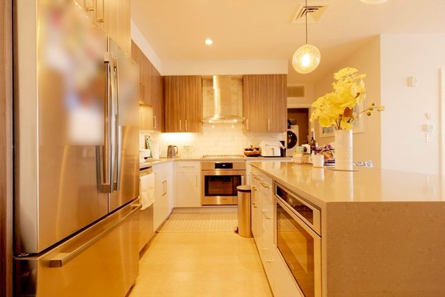 50 Symphony Rd 501, Boston, MA 02115