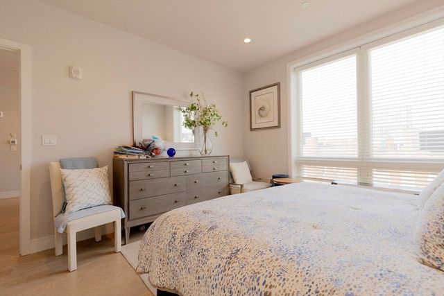 50 Symphony Rd 501, Boston, MA 02115