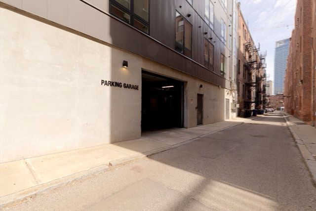 50 Symphony Rd 501, Boston, MA 02115