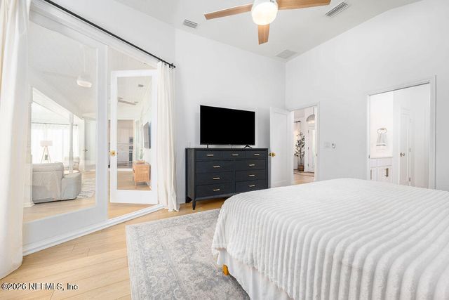 4443 CHASEWOOD Drive, Jacksonville, FL 32225