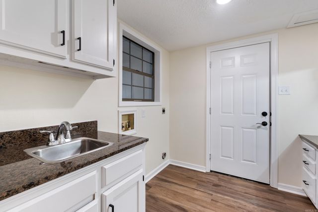 10 Woodbridge Drive, Conway, AR 72034