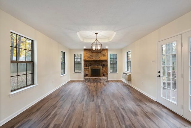 10 Woodbridge Drive, Conway, AR 72034