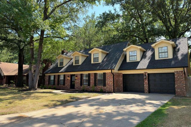 10 Woodbridge Drive, Conway, AR 72034