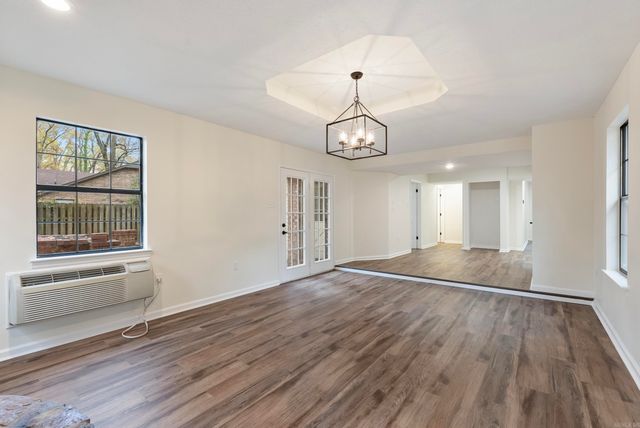 10 Woodbridge Drive, Conway, AR 72034