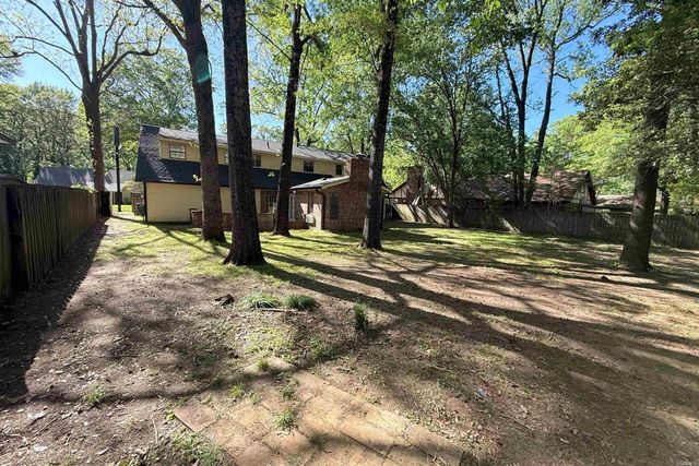 10 Woodbridge Drive, Conway, AR 72034