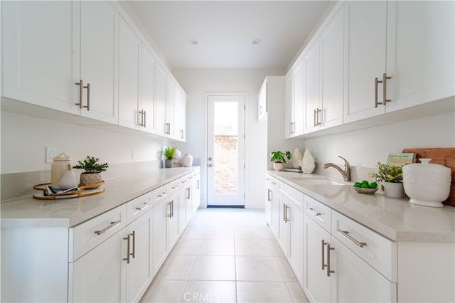 5777 Sunrise Ridge Lane, Lake Forest, CA 92679
