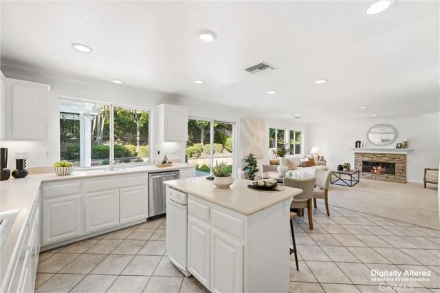 81 Linhaven, Irvine, CA 92602