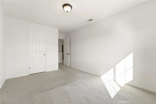 81 Linhaven, Irvine, CA 92602
